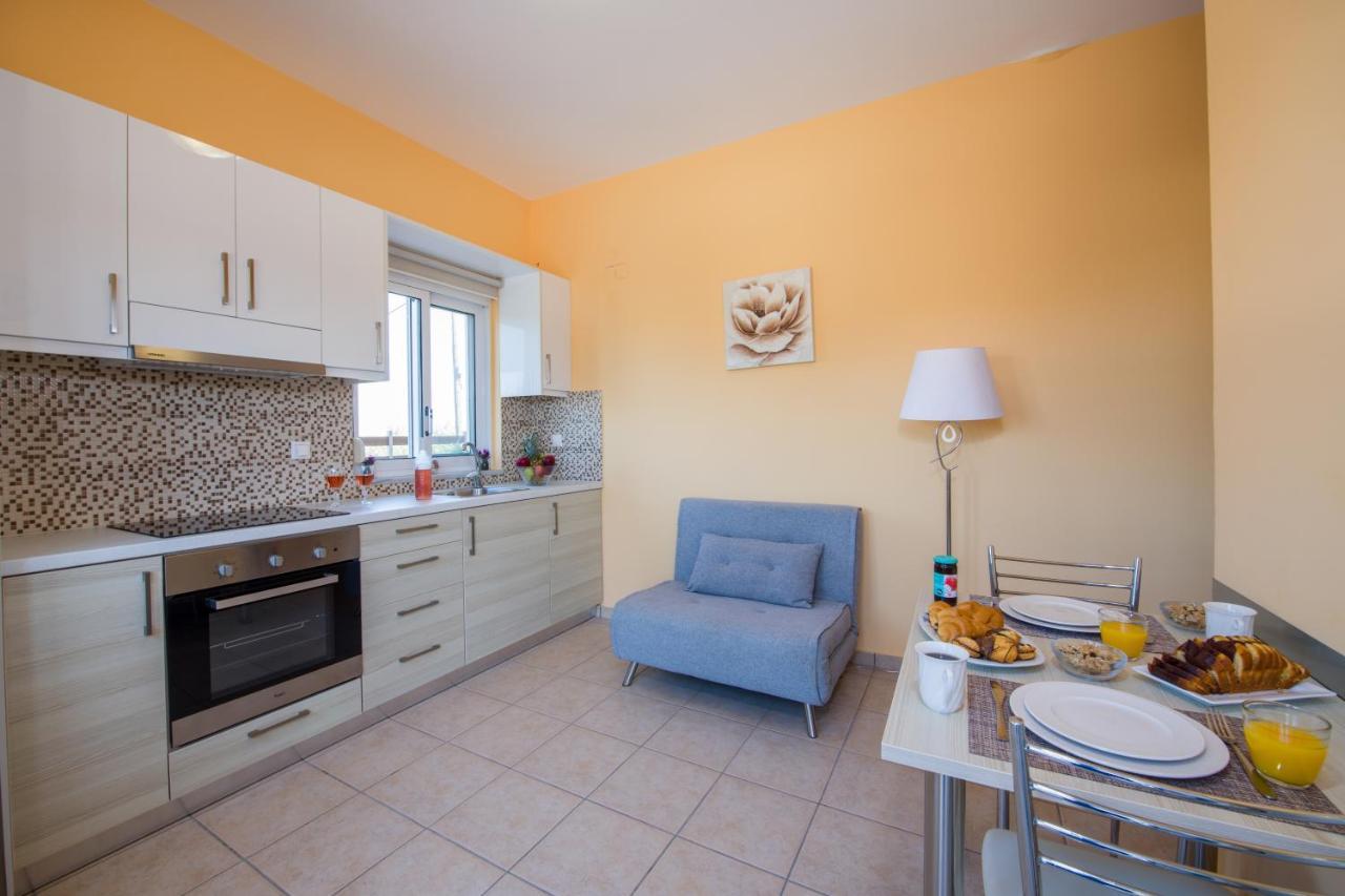 Georgia' S Apartment No1 Maleme Eksteriør billede